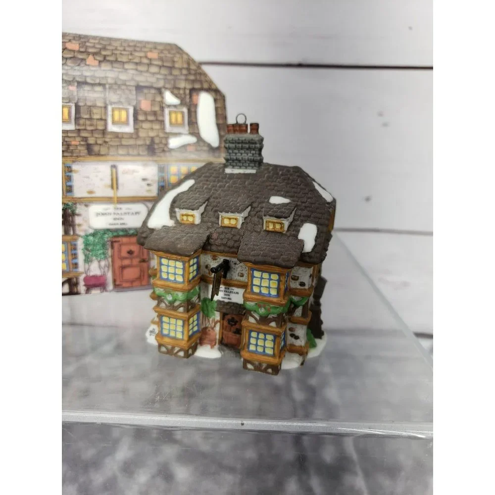 Dept 56 “Sir John Falstaff Inn” Ornament Village Collectors‎ Edition 1995
